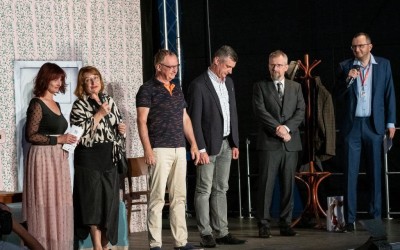 Pardubický zámek opět obsadil divadelní festival Pernštejn love