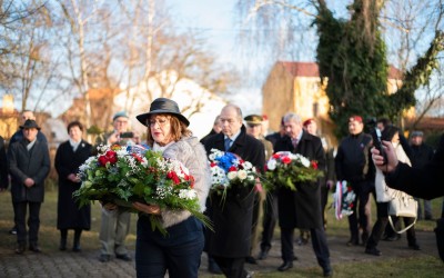 Připomněla jsem výsadek Silver A v Sezemicích